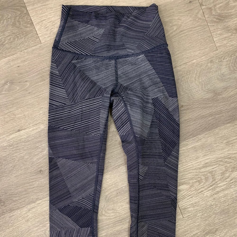 lululemon Cropped High-Rise Leggings